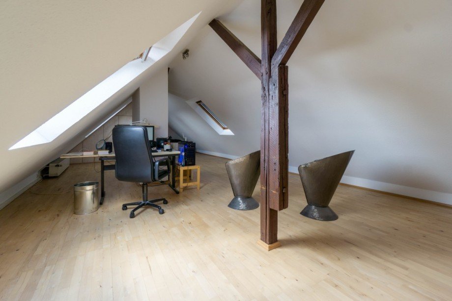 Spitzboden Dachgeschosswohnung D�sseldorf