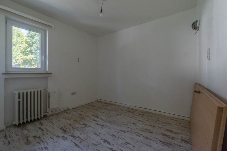 Schlafzimmer III im Obergeschoss Doppelhaush�lfte D�sseldorf