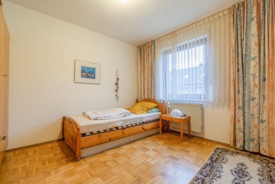 Zweites Kinderzimmer im Obergeschoss Reihenmittelhaus D�sseldorf