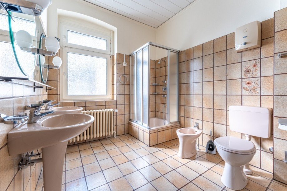 Erdgeschoss - Badezimmer Einfamilienhaus D�sseldorf