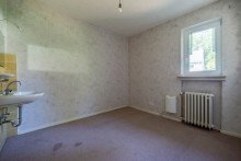 Schlafzimmer III im Obergeschoss Sanierungsbed�rftige Doppelhaush�lfte in der Engl�ndersiedlung von D�sseldorf-Lohausen