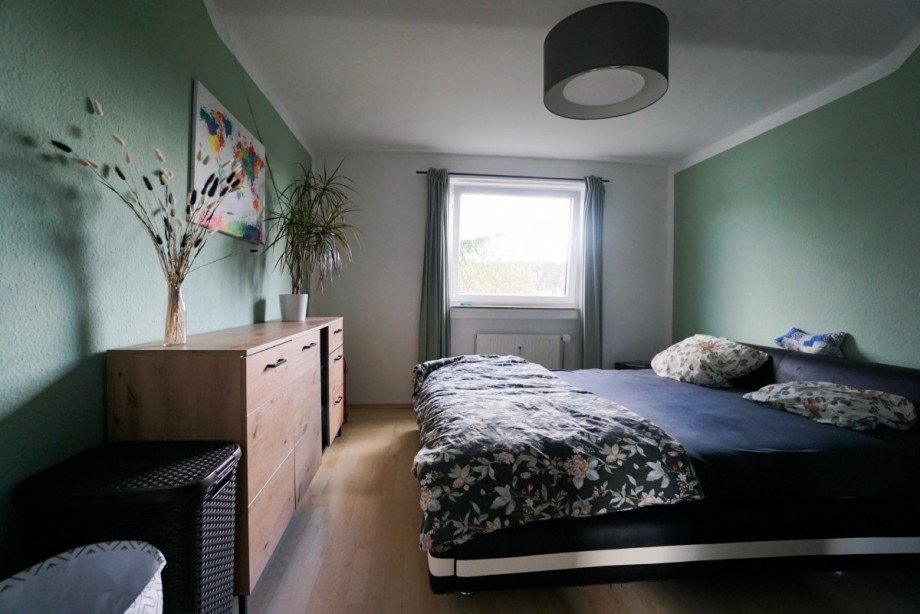 Schlafzimmer Dachgeschosswohnung D�sseldorf
