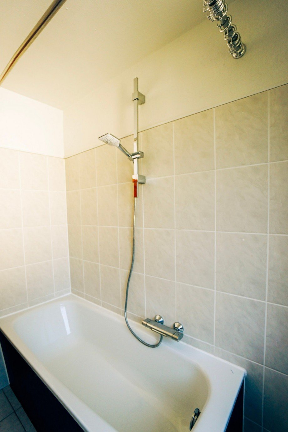 Badezimmer (2) Wohnung D�sseldorf