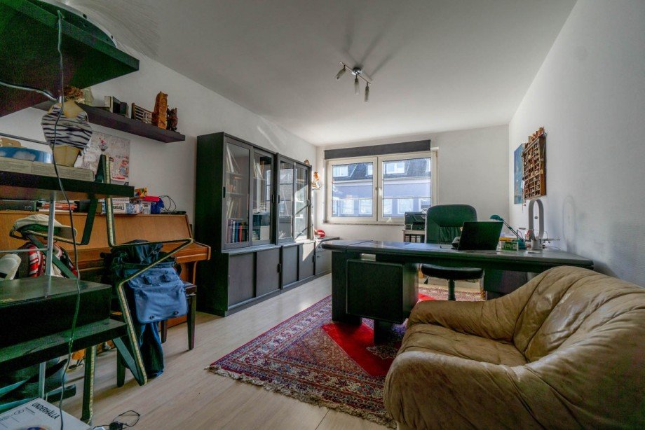 Schlafzimmer im zweiten Obergeschoss Maisonettewohnung D�sseldorf