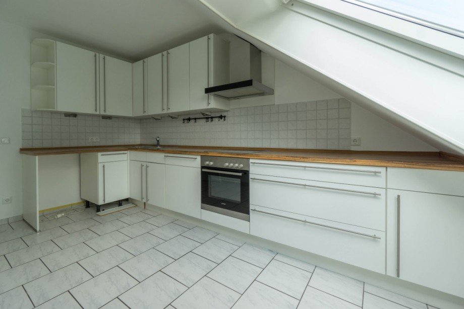 K�che Dachgeschosswohnung D�sseldorf