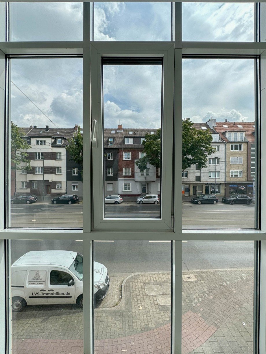 Der Treppenhausausblick Wohnung D�sseldorf