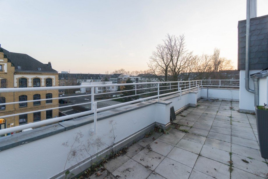 Dachterrasse Dachgeschosswohnung D�sseldorf