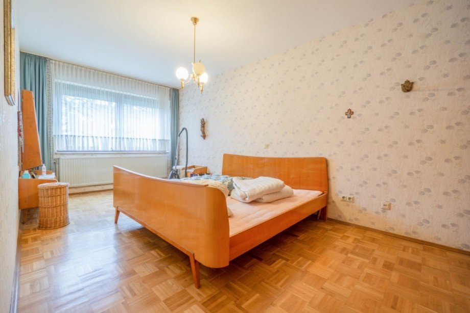 Schlafzimmer im Obergeschoss Reihenmittelhaus D�sseldorf