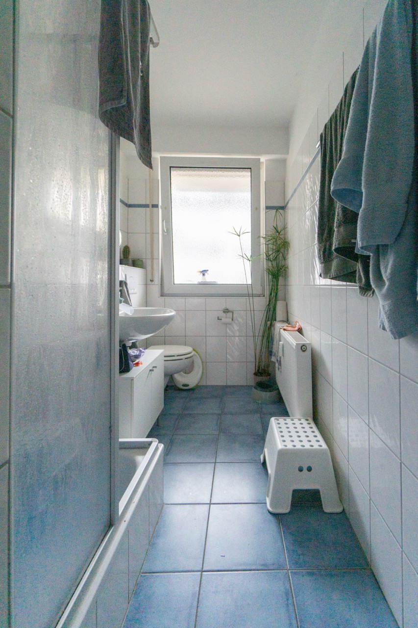 Badezimmerbeispiel 3 Mehrfamilienhaus D�sseldorf
