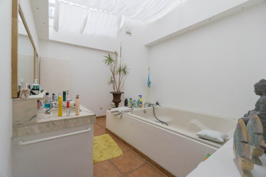 Badezimmer Dachgeschosswohnung D�sseldorf
