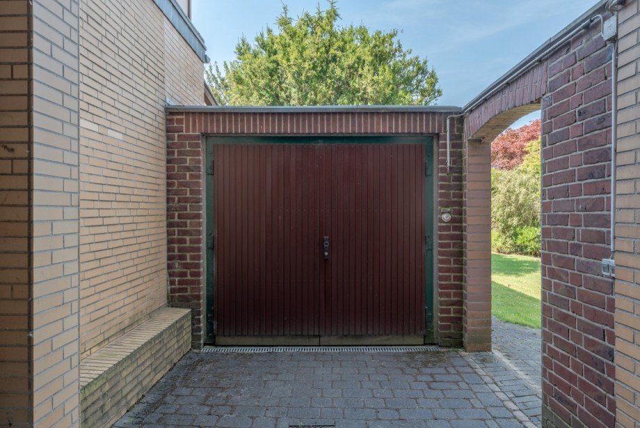 Die Garage Doppelhaush�lfte D�sseldorf