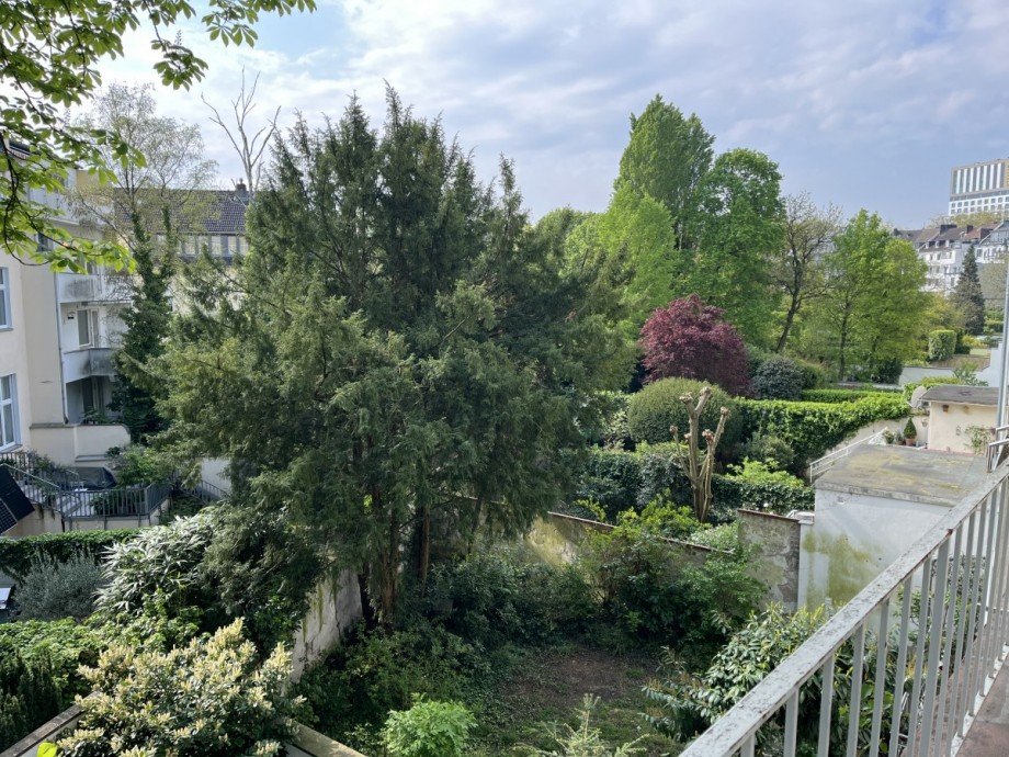 Balkonblick 1 Etagenwohnung D�sseldorf