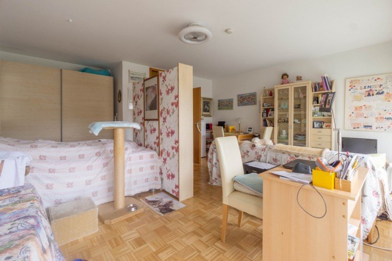 Wohnraum D�sseldorf Wohnung Einraum-Apartment in ruhiger, aber verkehrsg�nstiger Lage - Nahe der D�sseldorfer City