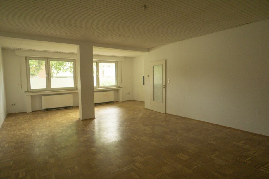 Der Wohnraum WE 2 Haus D�sseldorf