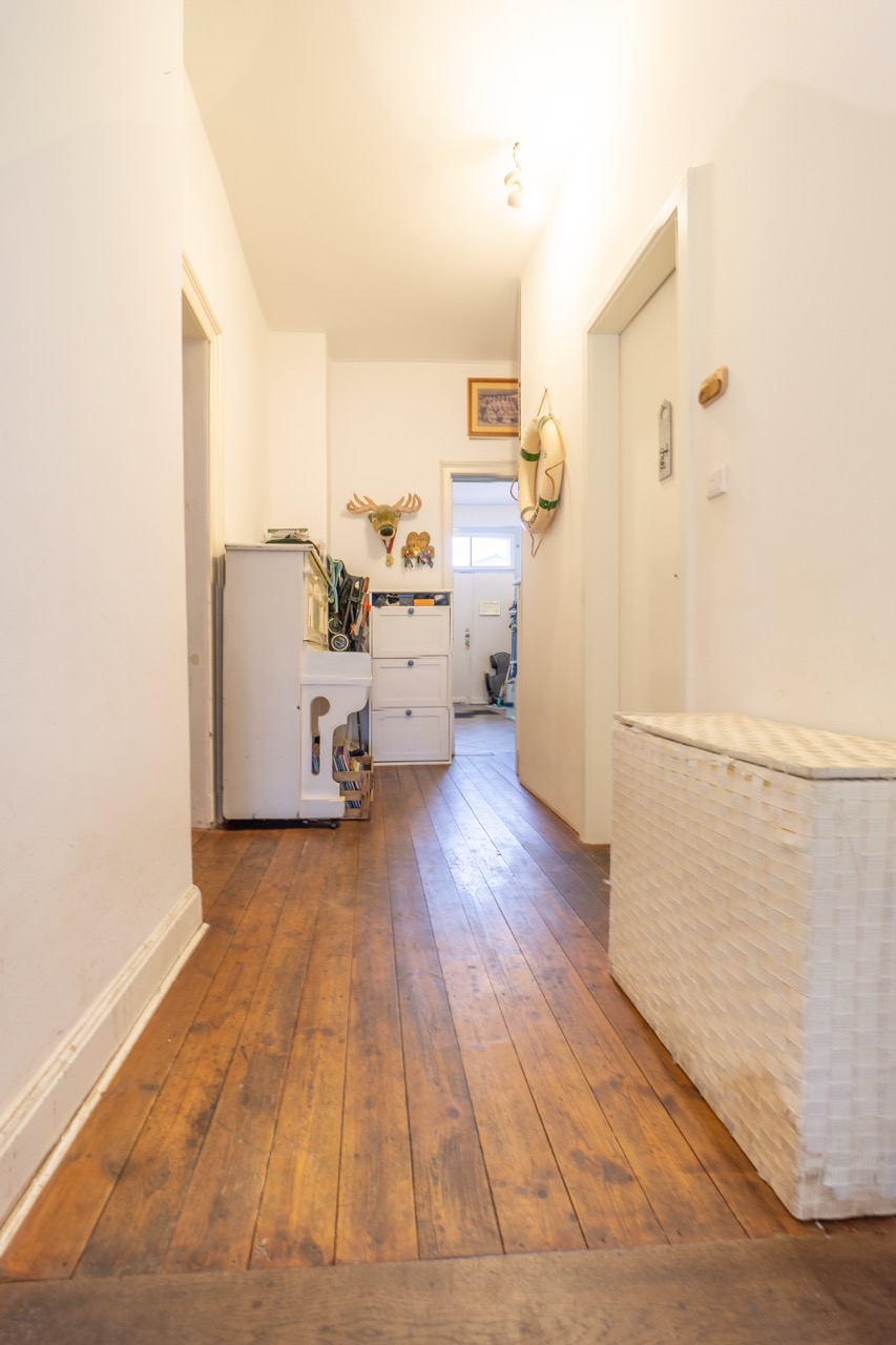 Flur im Erdgeschoss Doppelhaush�lfte D�sseldorf