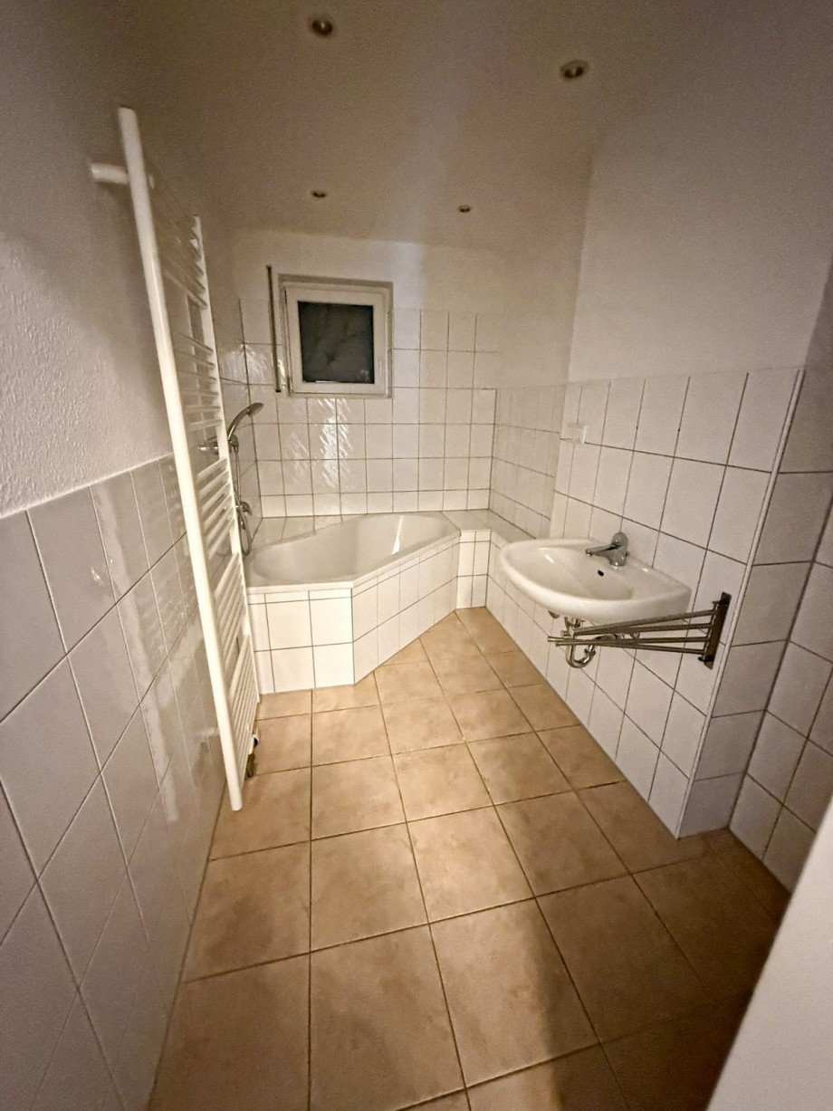 Das Wannenbad Dachgeschosswohnung D�sseldorf