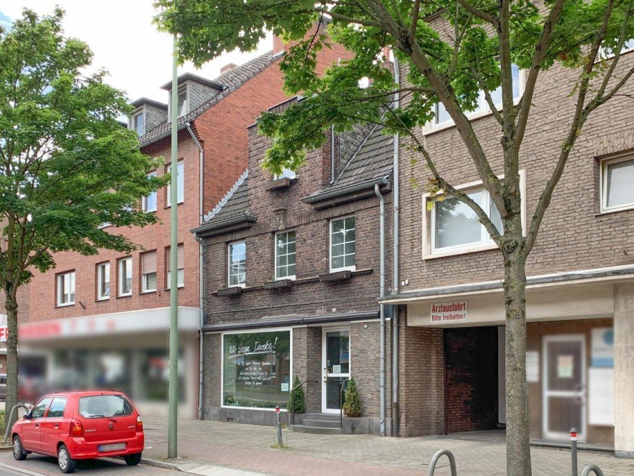 Hausansicht Reihenhaus Neuss