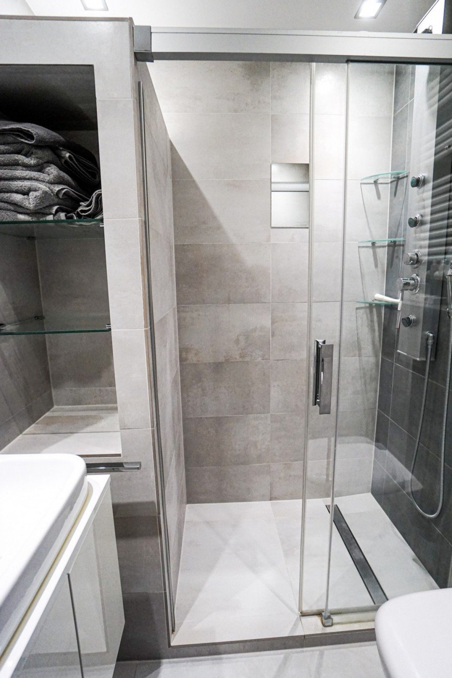 Dusche im Bad Wohnung D�sseldorf