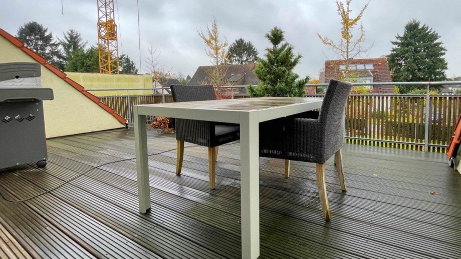 Terrasse im Dachgeschoss Maisonettewohnung D�sseldorf
