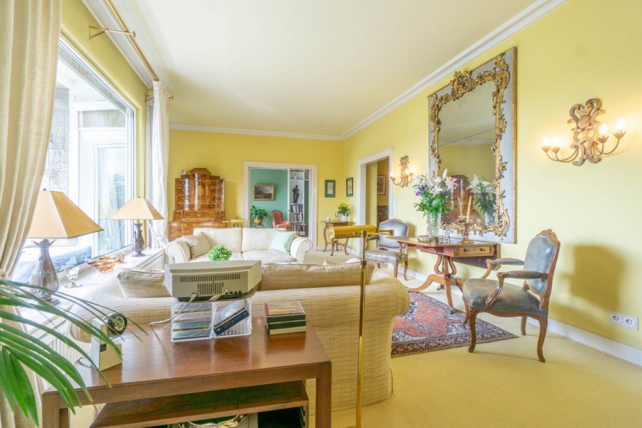 Der Wohnraum Bild 3 Etagenwohnung D�sseldorf