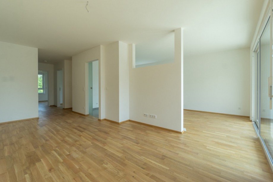 Wohnraum und Essbereich Wohnung D�sseldorf