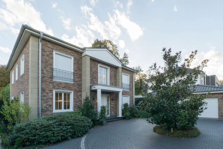 Hausansicht Villa D�sseldorf