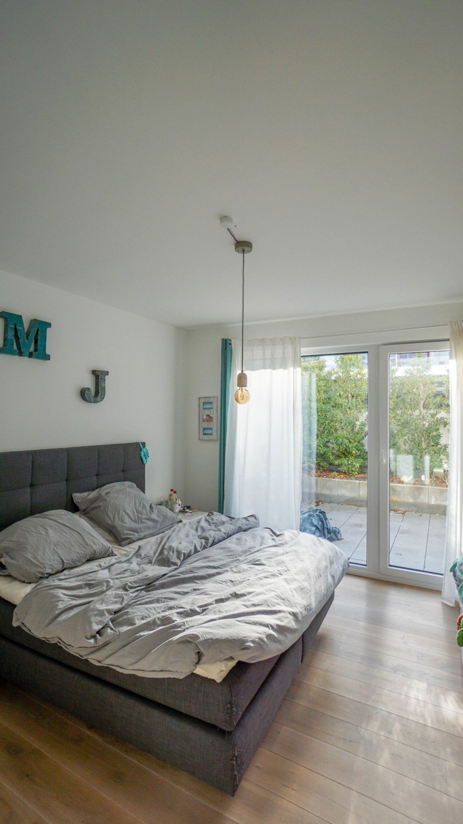 Eines der Schlafzimmer Wohnung D�sseldorf