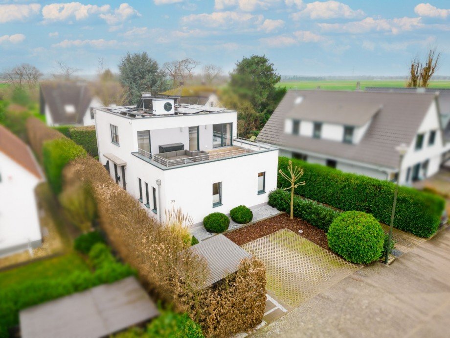 Drohnenbild des Hauses Einfamilienhaus D�sseldorf