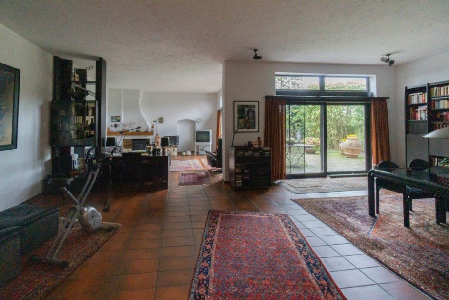 Wohnraum und Essbereich EG Zweifamilienhaus D�sseldorf