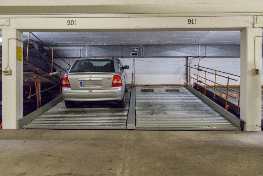 Duplexstellplatz Dachgeschosswohnung D�sseldorf
