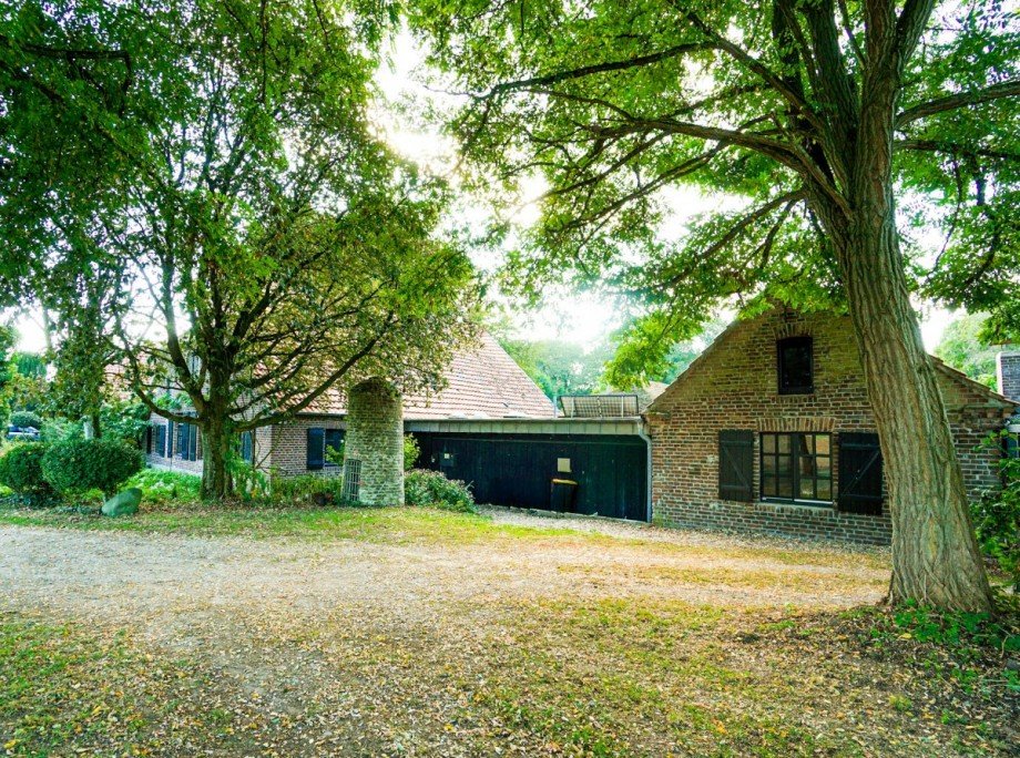 Stra�enansicht des Anwesens Haus Xanten
