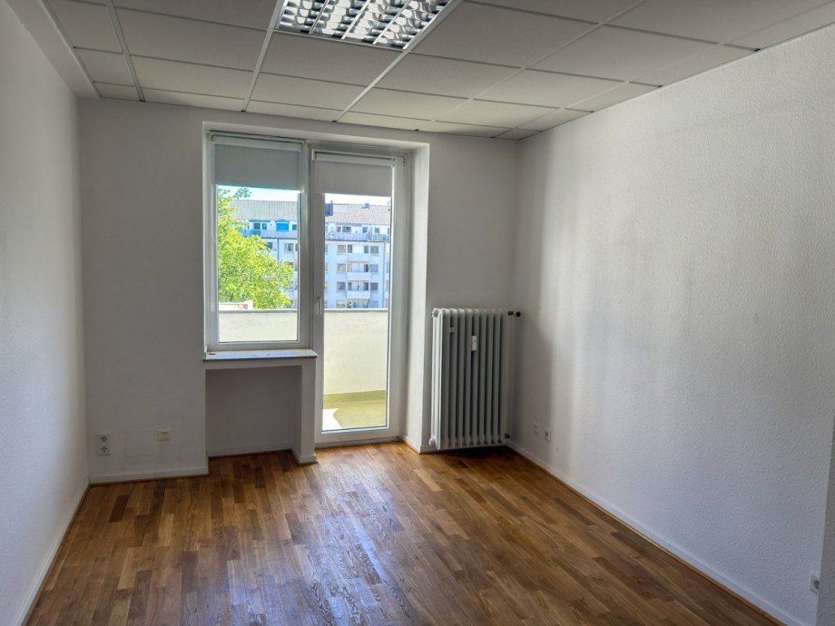 B�ro mit Balkon B�rofl�che D�sseldorf