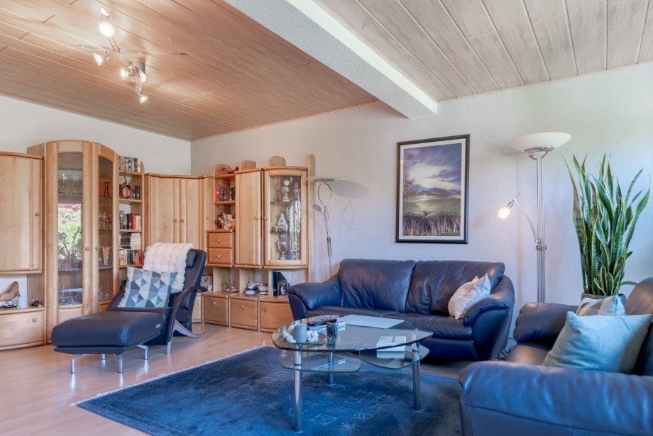 Der Wohnraum WE 1 Doppelhaush�lfte D�sseldorf