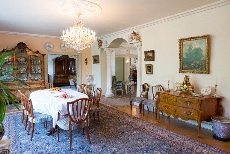 Esszimmer Wohnung Herrschaftliches Wohnen! Exklusive 5-Zimmer-Wohnung in direkter Rheinlage von Golzheim