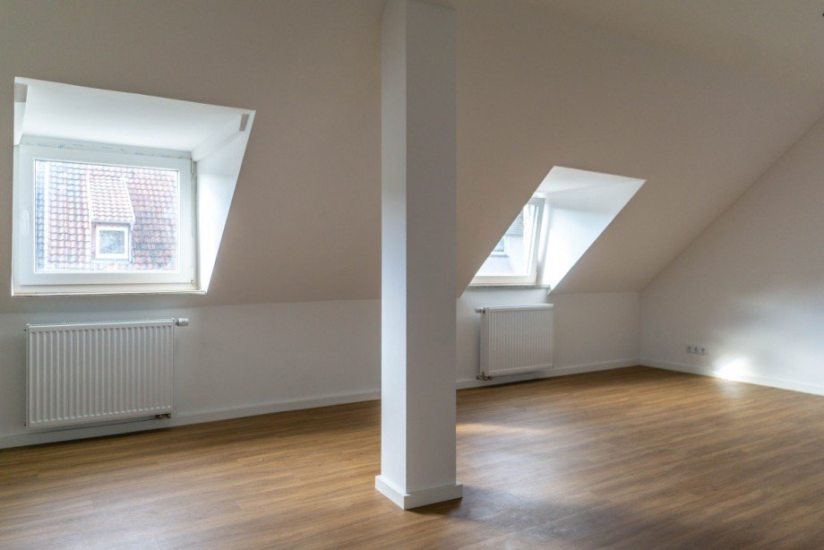 Wohnbereich Dachgeschosswohnung D�sseldorf