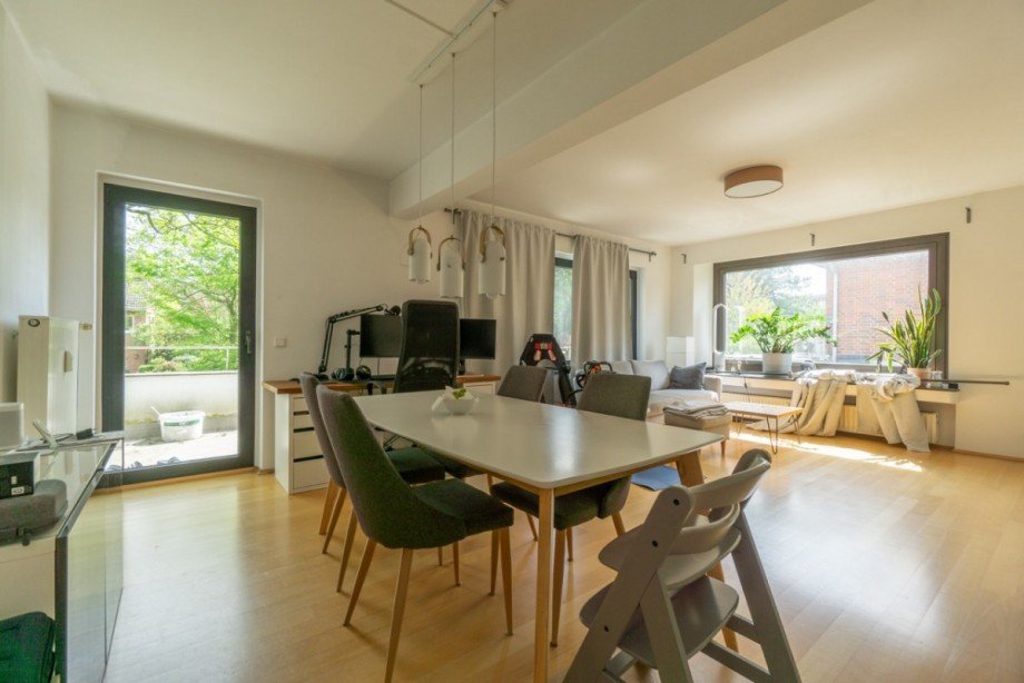 Wohnzimmmer Etagenwohnung D�sseldorf