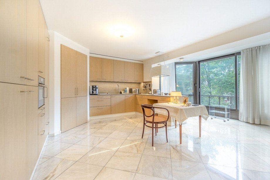 Die gro�e Essk�che mit Wintergarten Etagenwohnung D�sseldorf