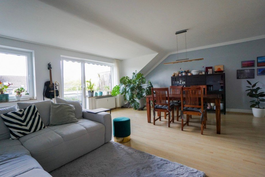 Wohnzimmer Dachgeschosswohnung D�sseldorf