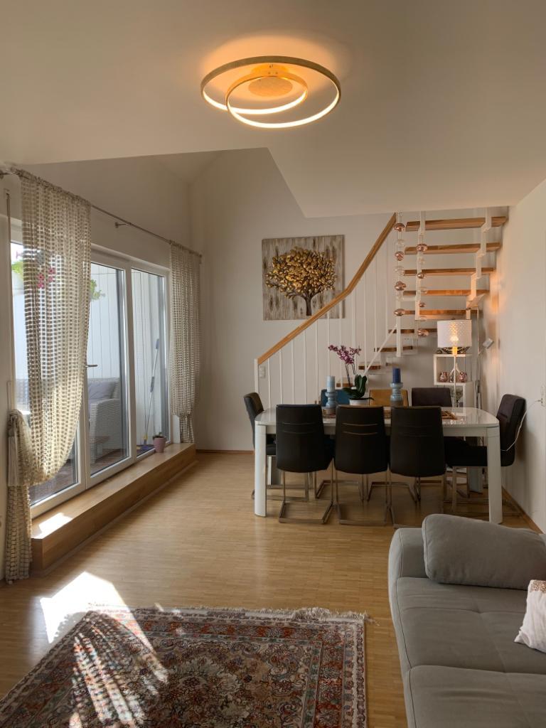Wohnraum und Essbereich Wohnung D�sseldorf