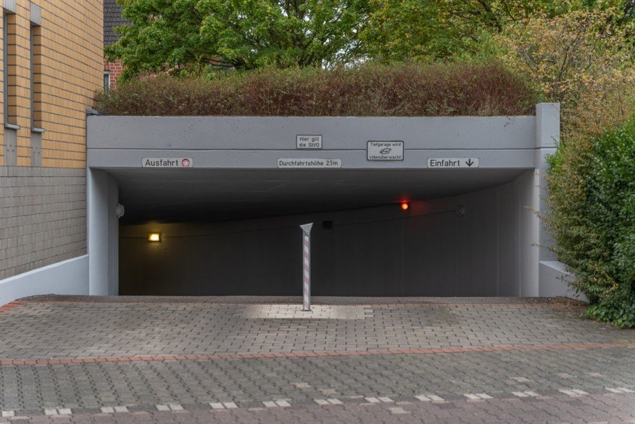 Tiefgarage Erdgeschosswohnung D�sseldorf