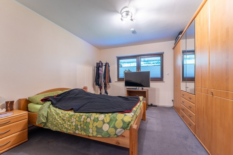 Das Schlafzimmer zur R�ckseite Erdgeschosswohnung Langenfeld (Rheinland)